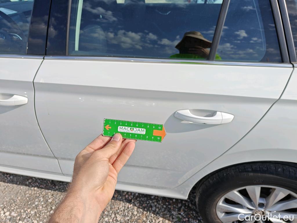  Skoda  KAMIQ SKODA  1.0 TSI 81kW (110CV) DSG Ambition #46