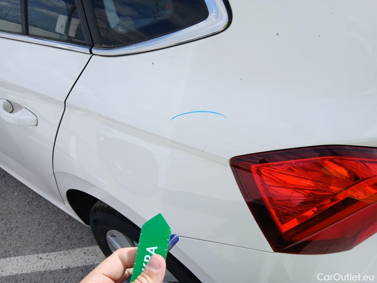  Skoda  KAMIQ SKODA  1.0 TSI 81kW (110CV) DSG Ambition (CX) #23