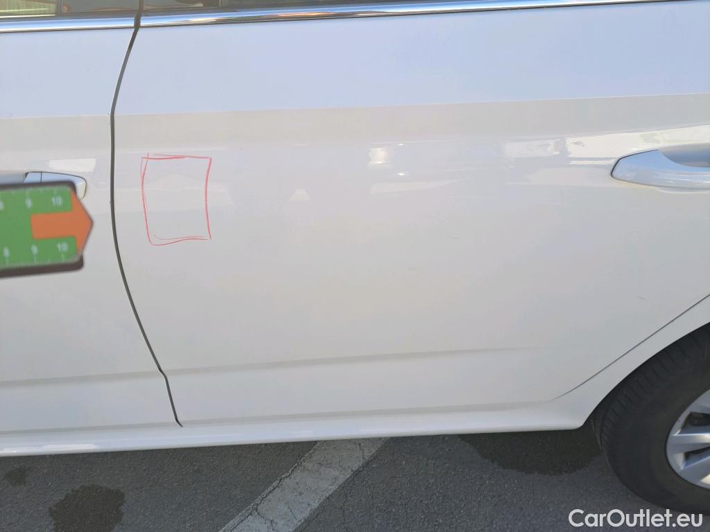  Skoda  KAMIQ SKODA  1.0 TSI 81kW (110CV) DSG Ambition (CX) #1