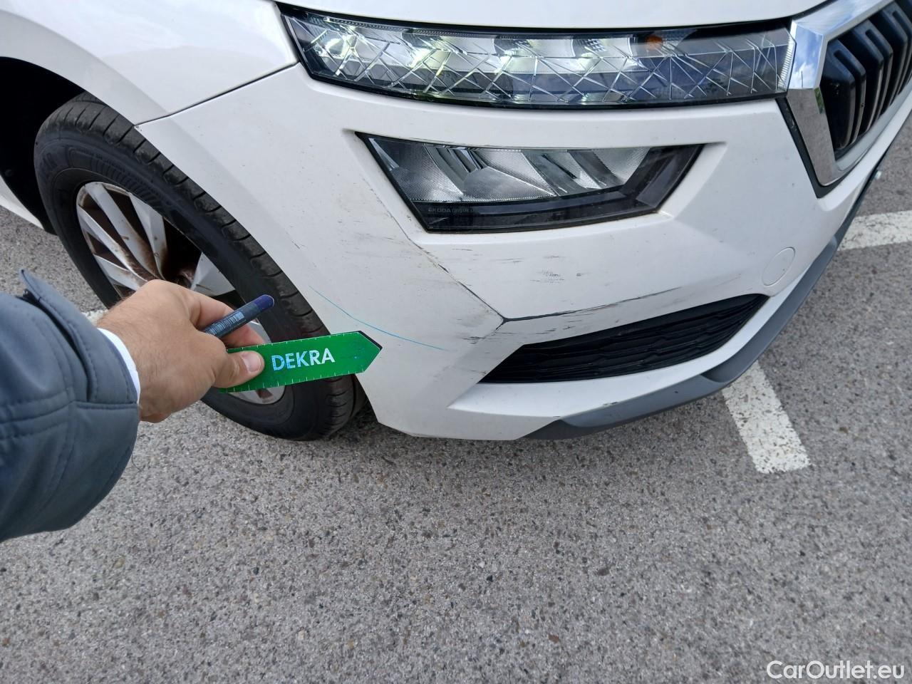 Skoda  KAMIQ SKODA  1.0 TSI 81kW (110CV) DSG Ambition (CX) #8