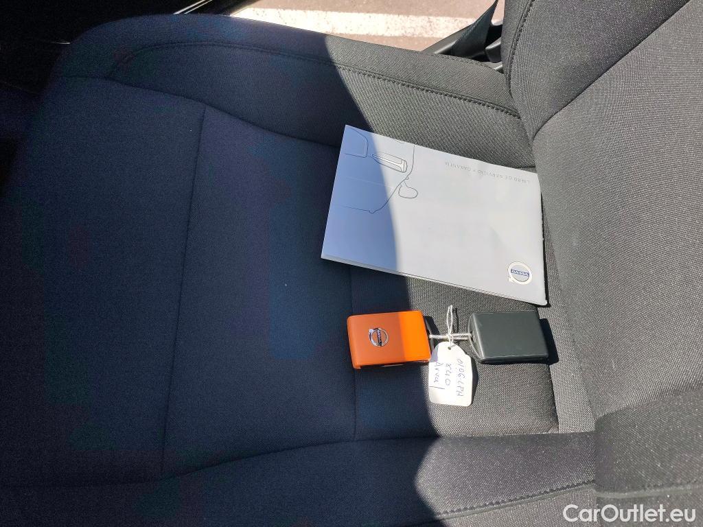  Volvo  XC 40 VOLVO XC40 / 2017 / 5P / todoterreno 1.5 T4 Twin Recharge Inscription Ex Auto #15