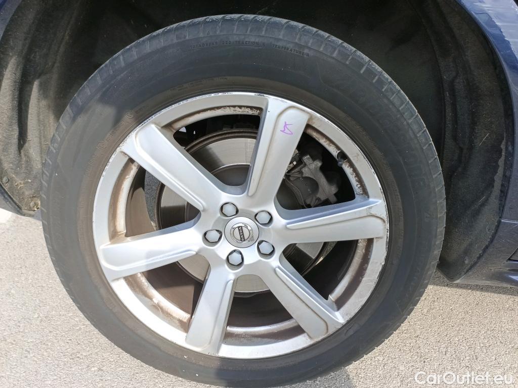  Volvo  XC90  Momentum Plug-In Hybrid AWD 2.0 T8 Twin Engine 390CV AT8 7 Plazas E6dT #17