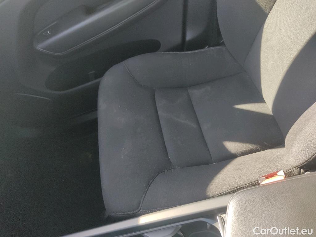  Volvo  XC60  Momentum Pro 2WD 2.0 B4 195CV AT8 E6dT #6