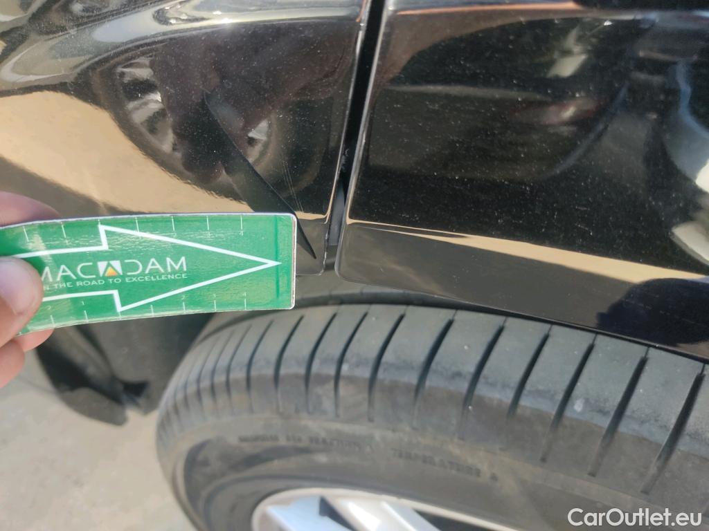  Volvo  XC60  Momentum Pro 2WD 2.0 B4 195CV AT8 E6dT #12