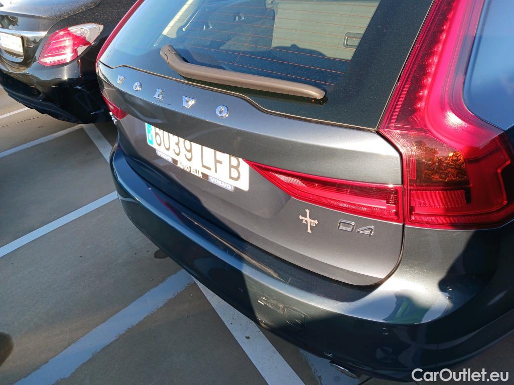  Volvo  V90  Familiar Business Plus 2.0 D4 190CV AT8 E6dT #40