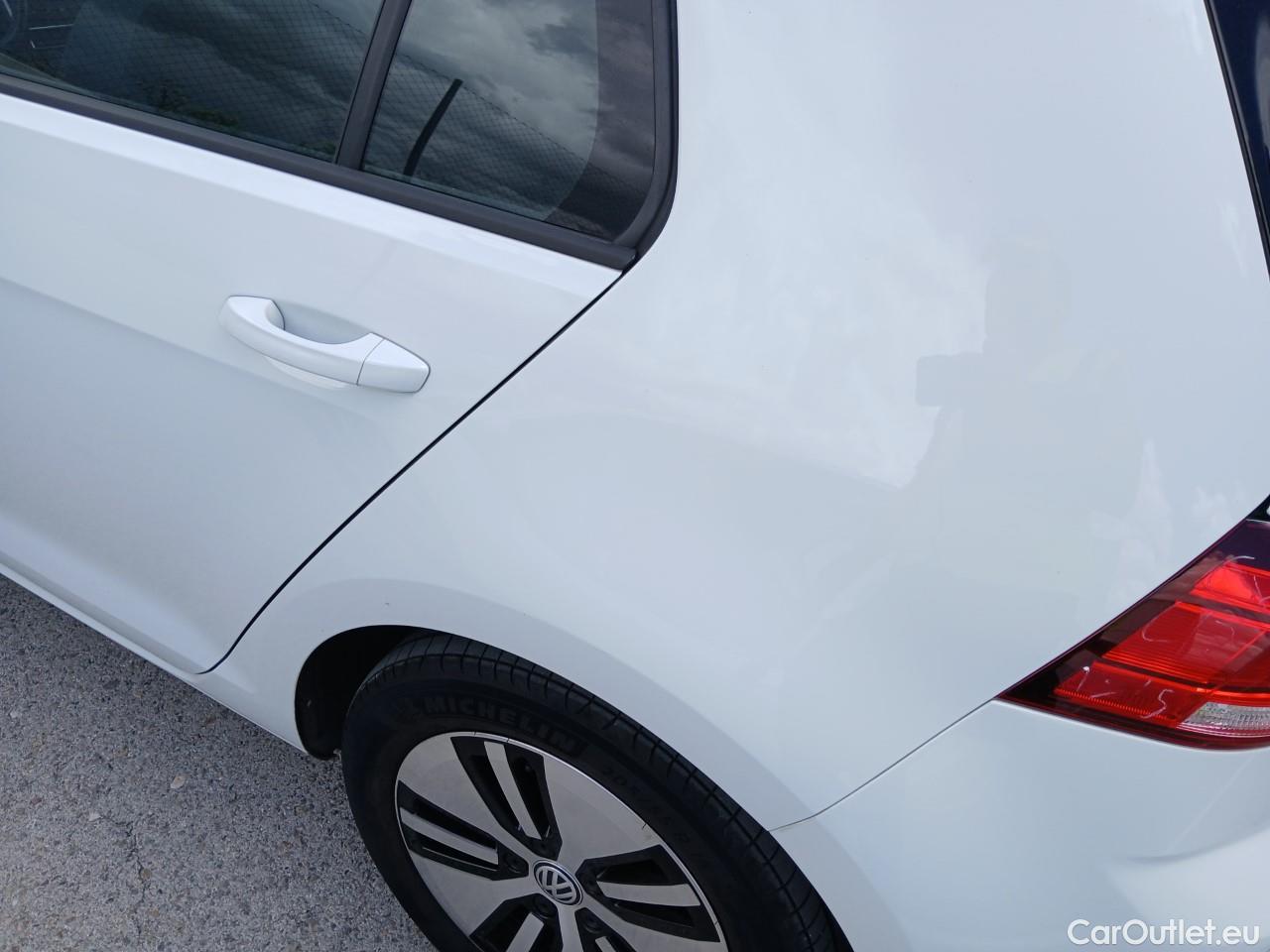  Volkswagen  Golf  VII Berlina e-35kWh1 #13