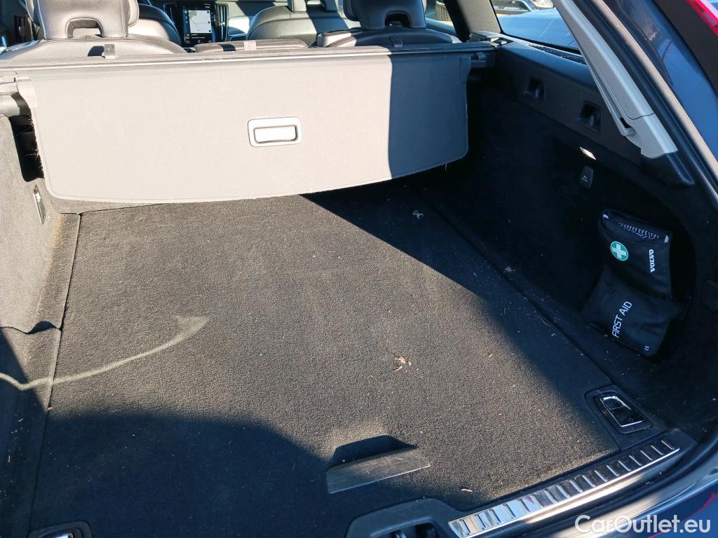  Volvo  V90  Familiar Business Plus 2.0 D4 190CV AT8 E6dT #33