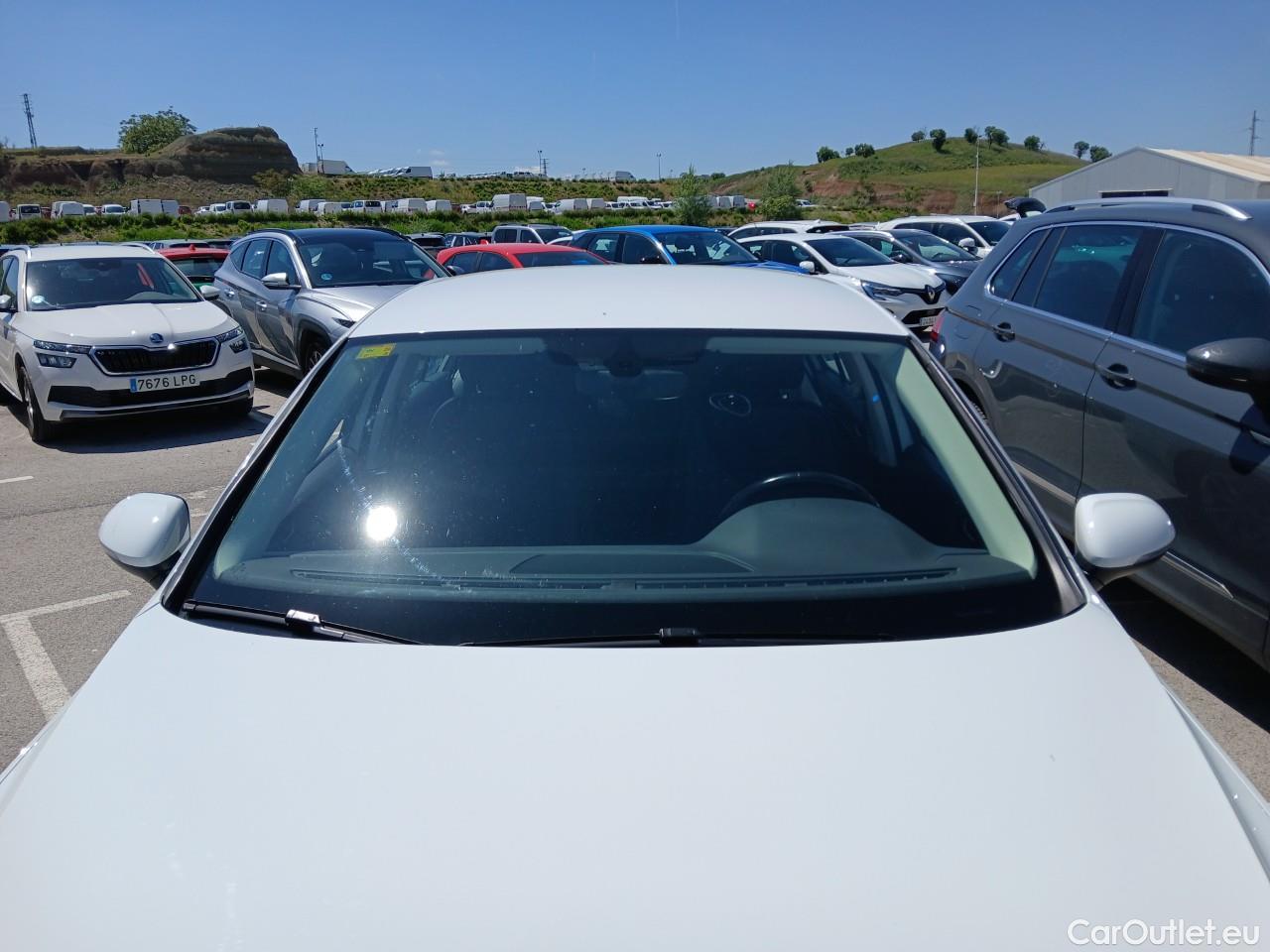  Volkswagen  Passat  Berlina Edition BMT 1.6 TDI 120CV MT6 E6 #7