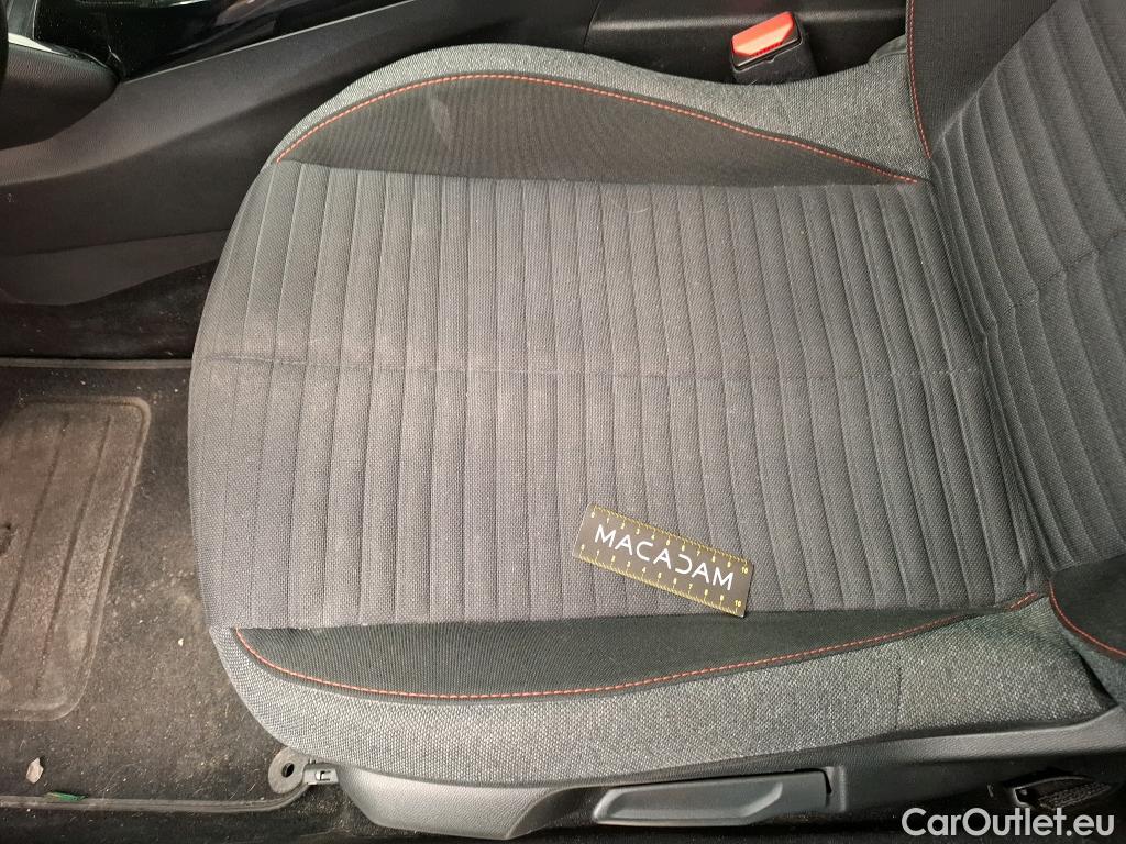  Peugeot  2008  Active Pack 1.2 PureTech 130CV BVA8 E6d #27