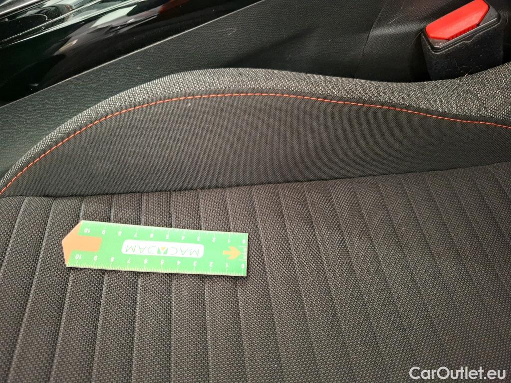  Peugeot  2008  Active Pack 1.2 PureTech 130CV BVA8 E6d #12