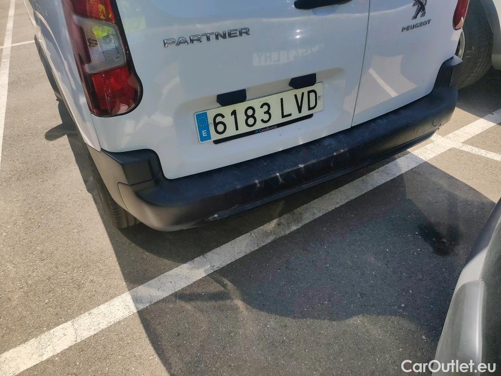  Land Rover  Discovery PEUGEOT Partner / 2018 / 4P / furgón derivado de turismo Premium Standard 600kg BlueHDi 73kW (AC) #17