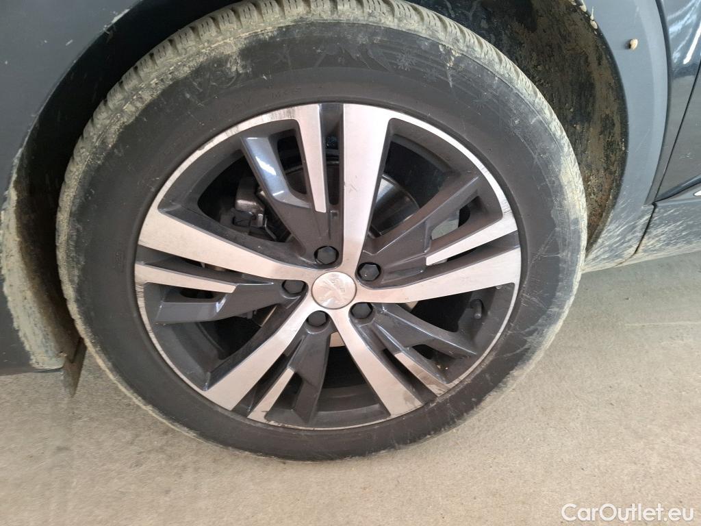  Peugeot  3008  Allure Business 1.5 HDi 130CV BVA8 E6dT #16