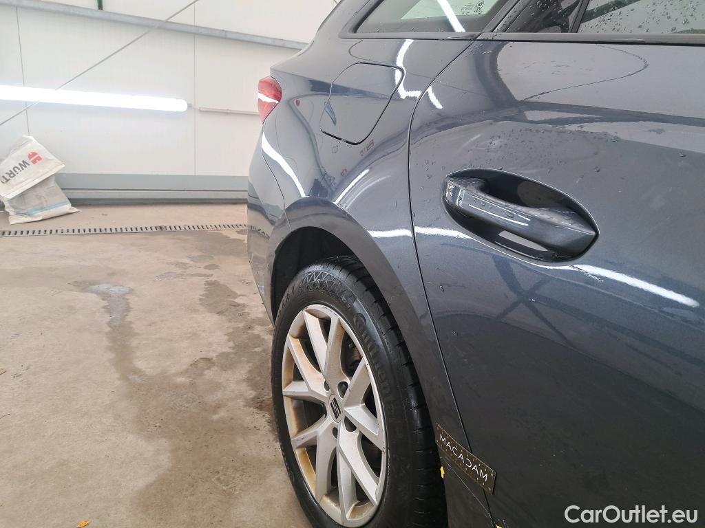  Seat  Leon SEAT  Sportstourer / 2020 / 5P / Break 2.0 TDI 150 DSG S&S Style Business #1
