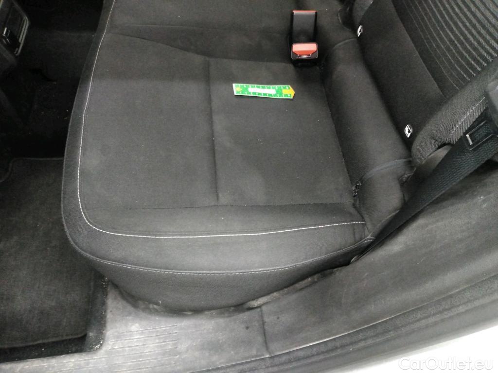  Renault  Captur  II Business 1.5 dCi 115CV BVA7 E6dT #18