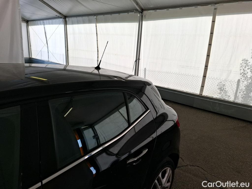  Renault  Megane RENAULT Mégane Berline / 2015 / 5P / Berline &Business Energy dCi 110 #35
