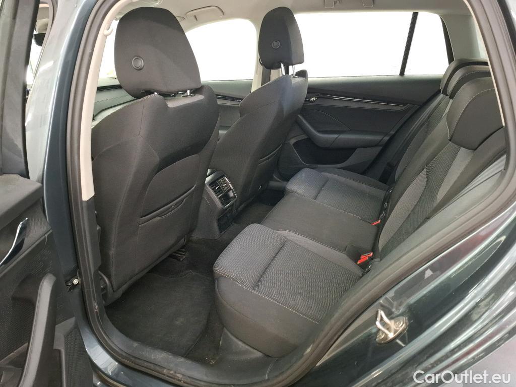 Skoda  Octavia  Break Business 2.0 TDI 150CV BVA7 E6d #53
