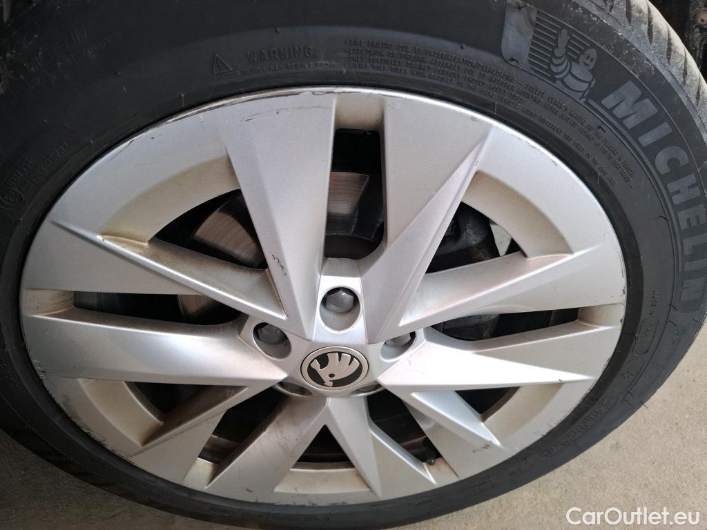  Skoda  Octavia  Break Business 2.0 TDI 150CV BVA7 E6d #5