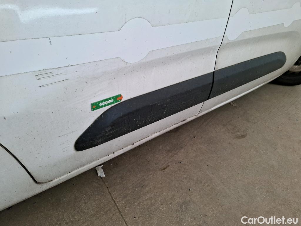  Citroen  Berlingo  Fourgon Club XL 950 1.5 BlueHDi 100CV BVM5 E6dT #39