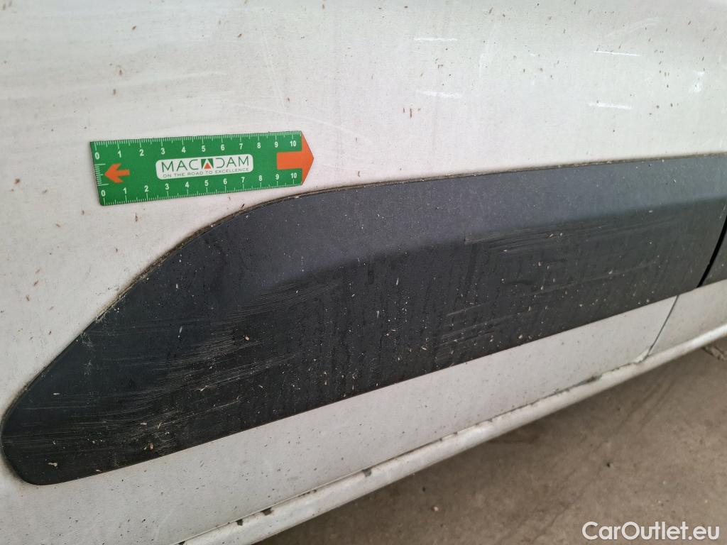  Citroen  Berlingo  Fourgon Club XL 950 1.5 BlueHDi 100CV BVM5 E6dT #40