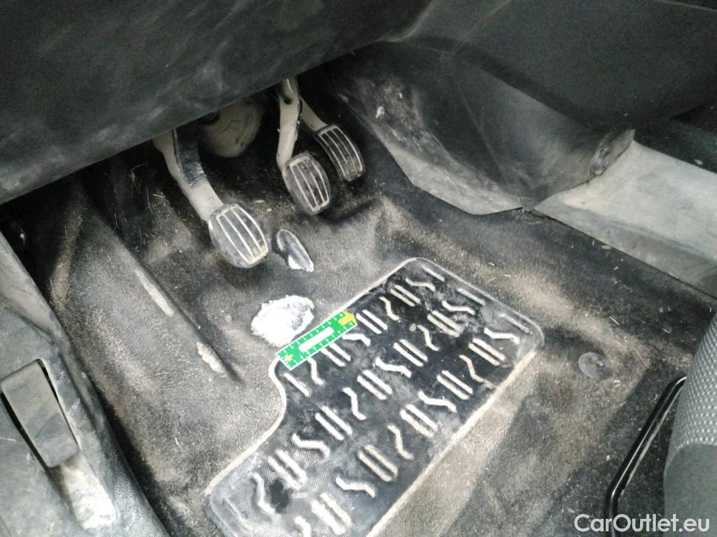  Citroen  Berlingo  Fourgon Driver XL 950 1.5 BlueHDi 100CV BVM5 E6dT #37