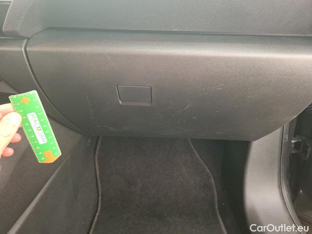  Citroen  C4  Berline Live Pack Business R 1.5 BlueHDI 110CV BVM6 E6d / TRANSFO VP/VF #5