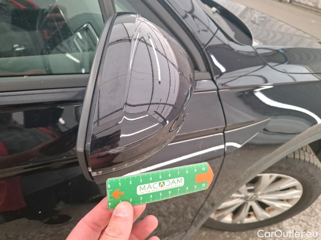  Volkswagen  Tiguan  Active 2.0 TDI 150CV BVA7 E6d #9