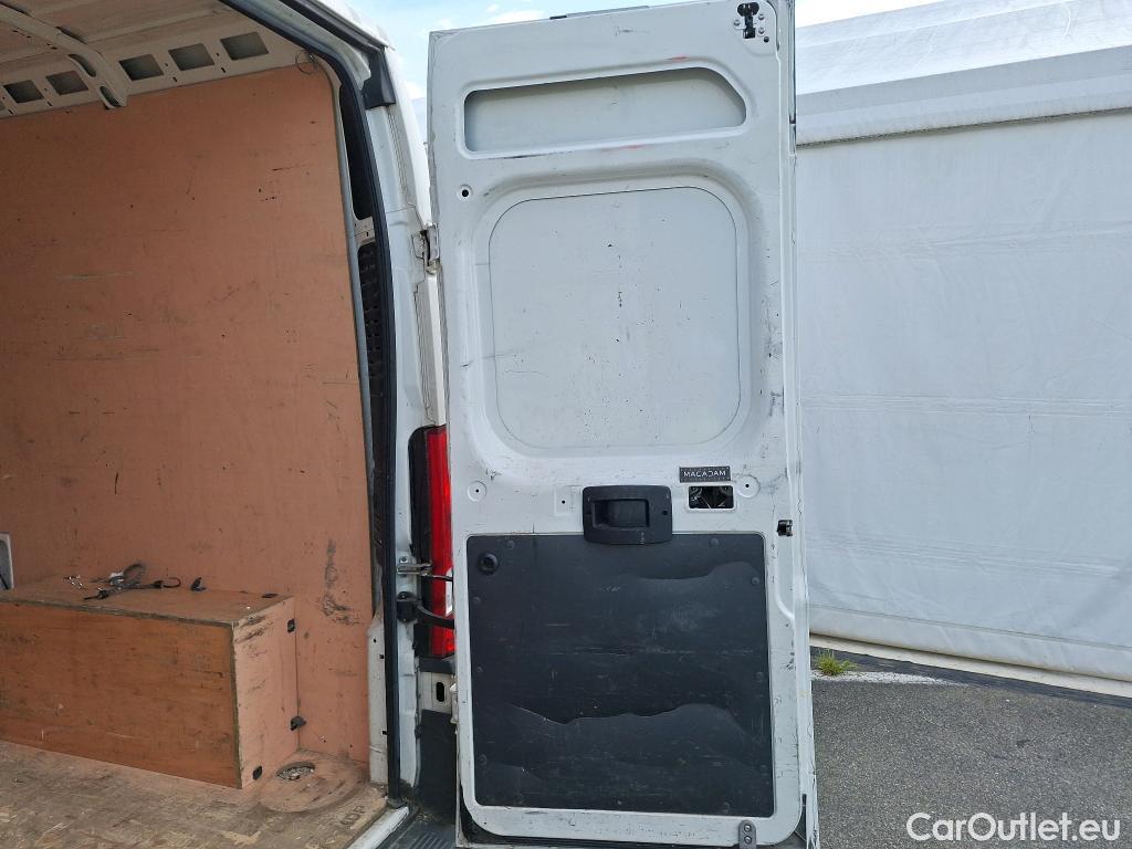  Citroen  Jumper CITROEN  VU 4p Fourgon 33 L2H2 BlueHDi 130 BVM6 Business #104