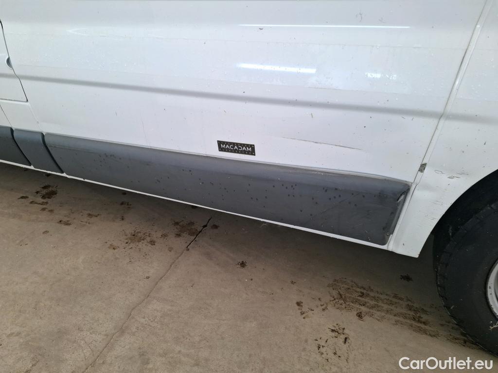  Nissan  Primastar NISSAN  VU 4p Fourgon L1H1 2700KG 2.0 DCI 115 Business #61