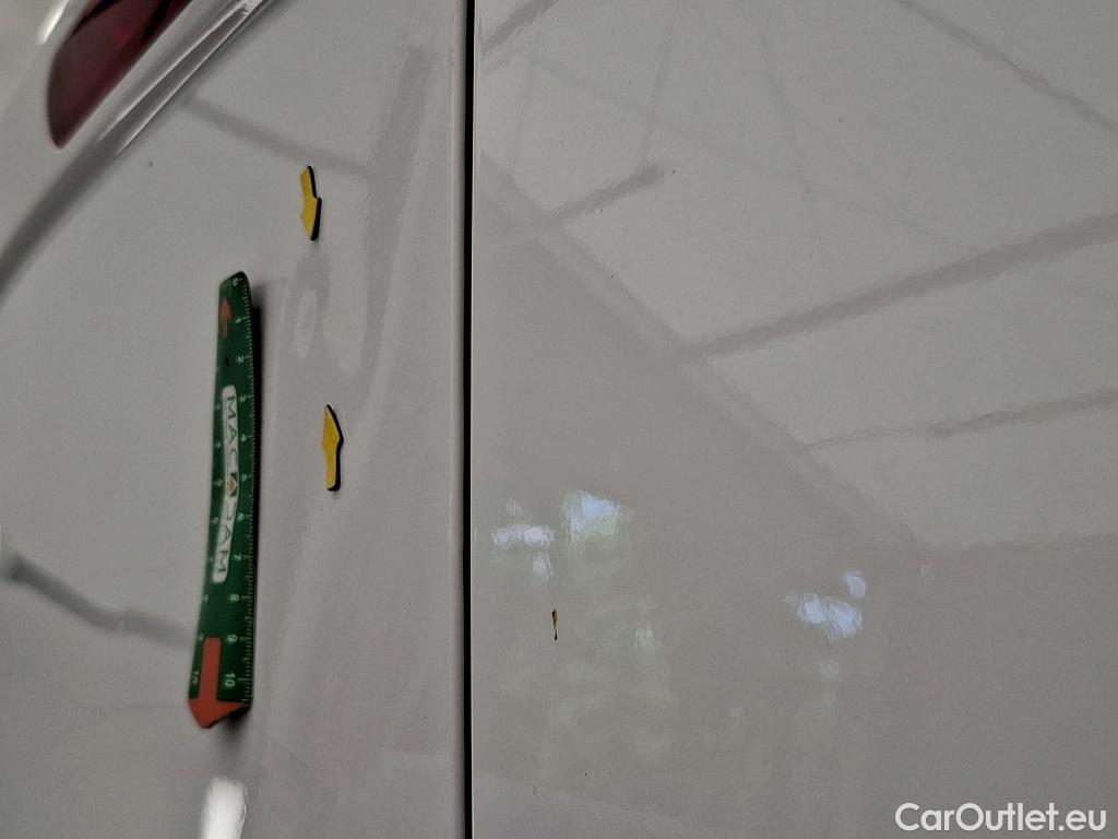  Citroen  Jumpy  Fourgon Club XL 2.0 BlueHDi 120CV BVM6 E6dT #9