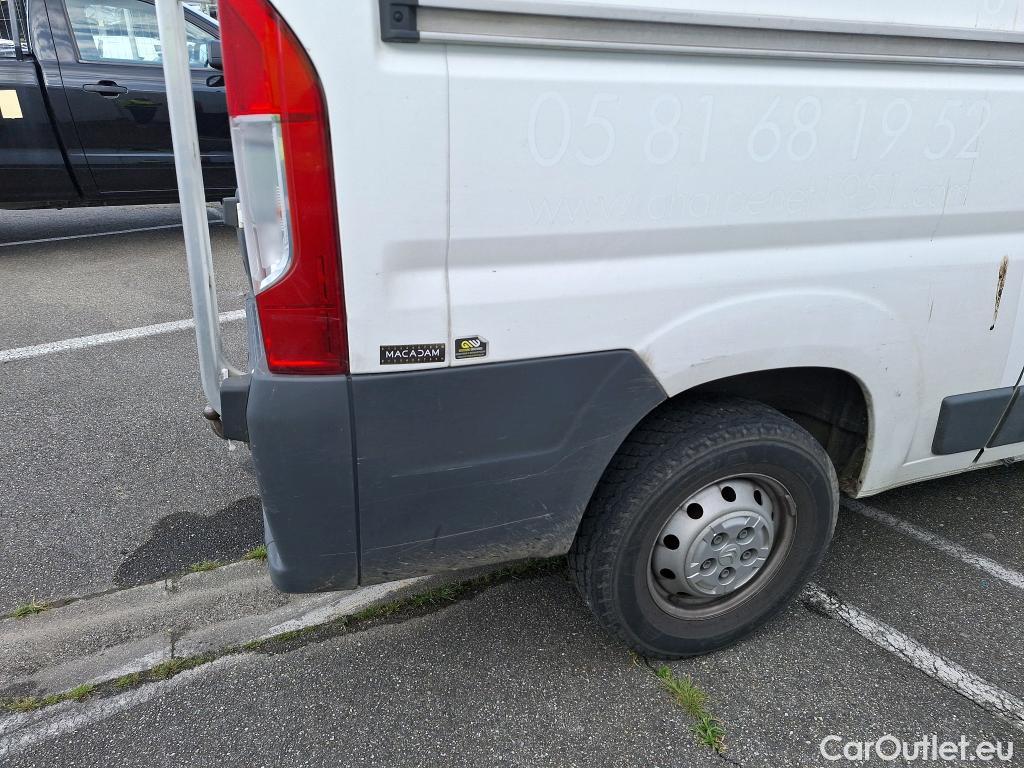  Citroen  Jumper CITROEN  VU 4p Fourgon 33 L2H2 BlueHDi 130 BVM6 Business #128