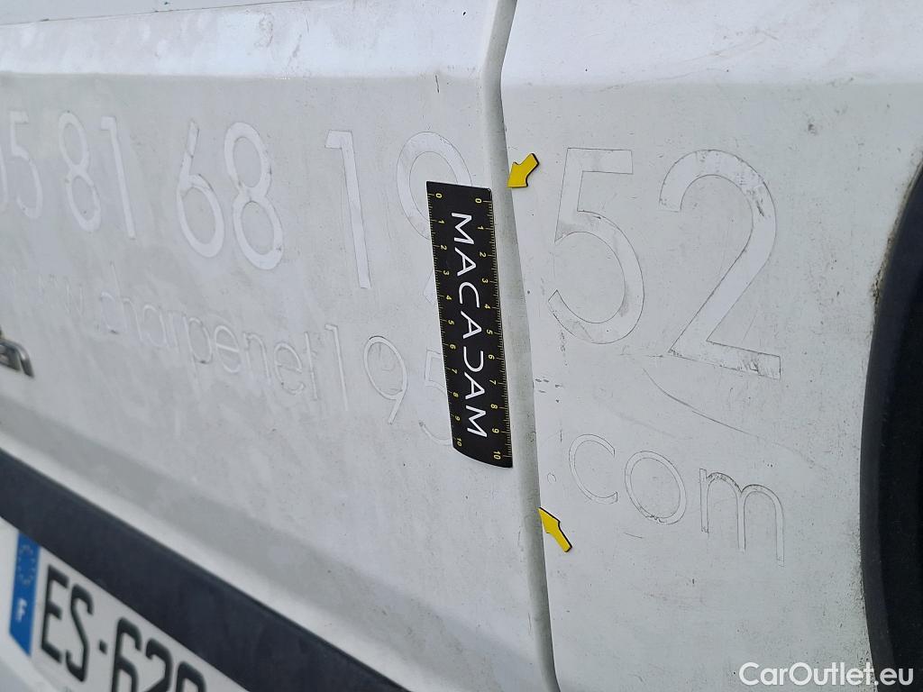  Citroen  Jumper CITROEN  VU 4p Fourgon 33 L2H2 BlueHDi 130 BVM6 Business #77