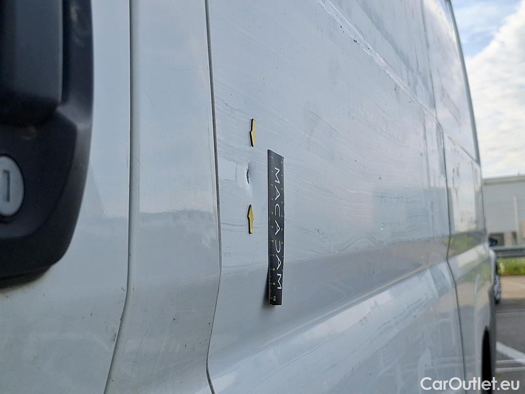  Citroen  Jumper CITROEN  VU 4p Fourgon 33 L2H2 BlueHDi 130 BVM6 Business #39
