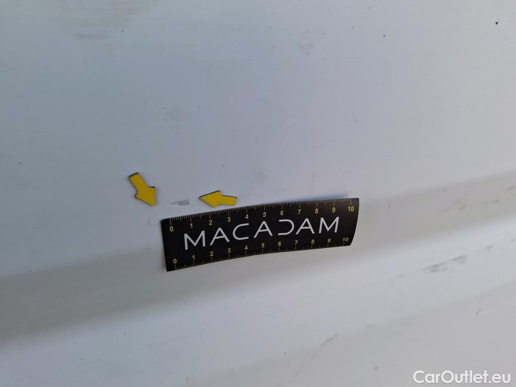  Citroen  Jumper CITROEN  VU 4p Fourgon 33 L2H2 BlueHDi 130 BVM6 Business #48