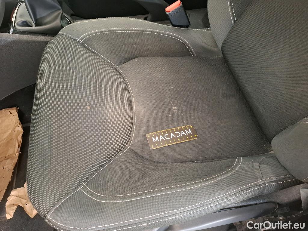  Renault  Clio  IV Air MediaNav 1.5 dCi 90CV BVM5 E6 #10