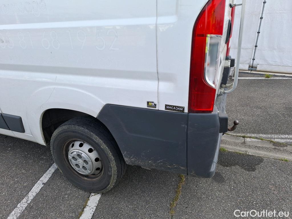  Citroen  Jumper CITROEN  VU 4p Fourgon 33 L2H2 BlueHDi 130 BVM6 Business #126