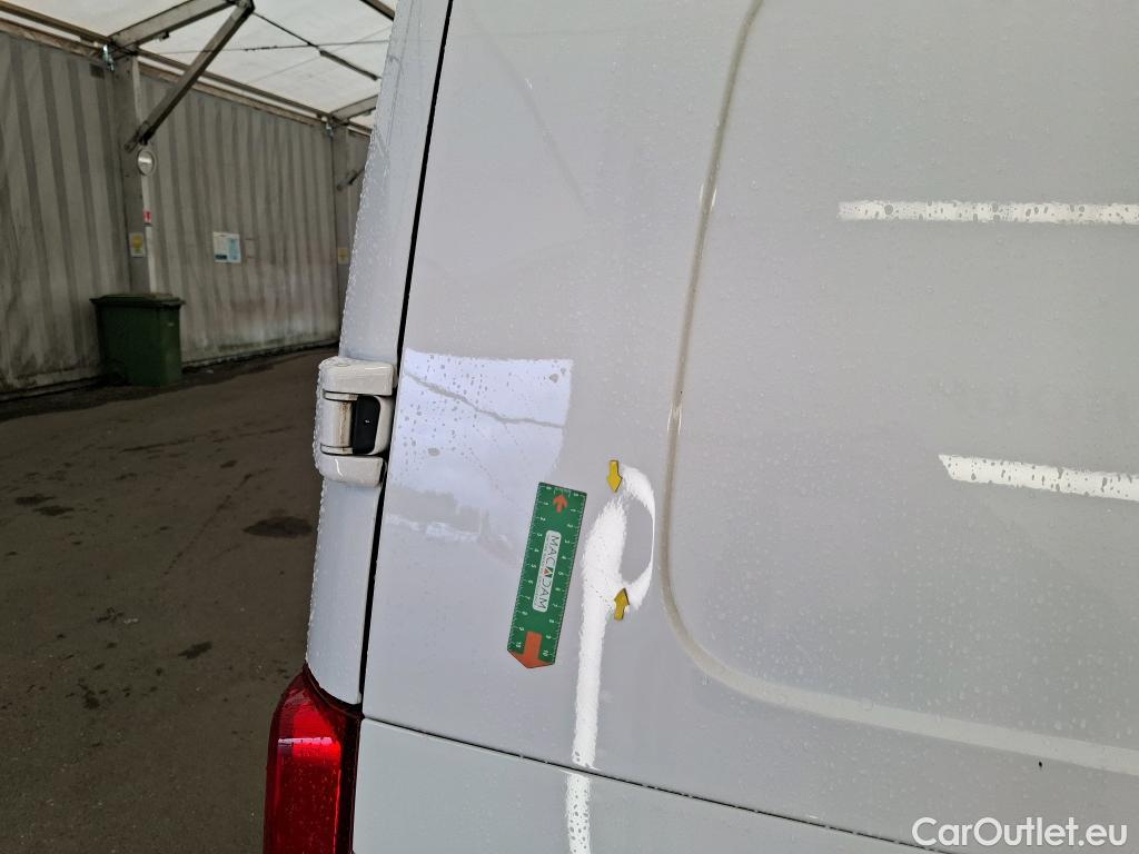  Peugeot  Expert  Fourgon Premium L2 2.0 HDi 120CV BVA8 E6d #25