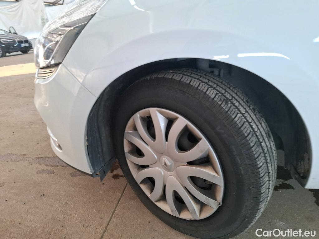 Renault  Clio  IV Air MediaNav 1.5 dCi 90CV BVM5 E6 #46