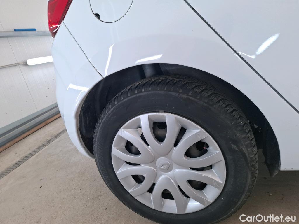  Renault  Clio  IV Air MediaNav 1.5 dCi 90CV BVM5 E6 #49
