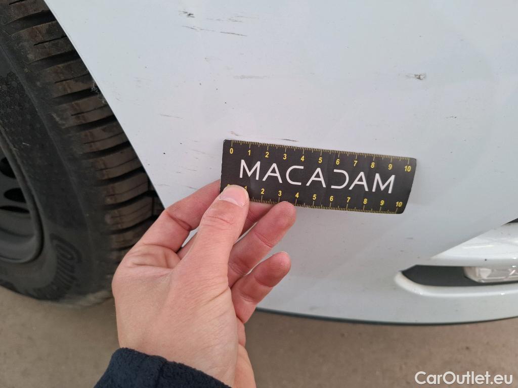  Renault  Clio  IV Air MediaNav 1.5 dCi 75CV BVM5 E6 #14