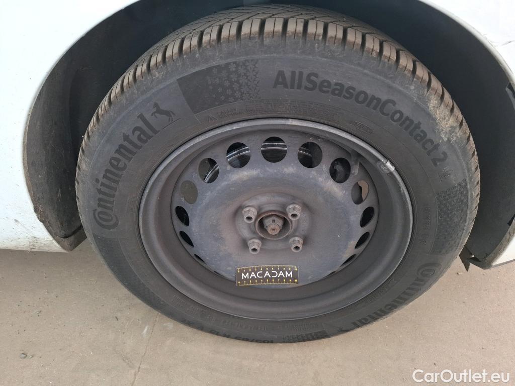  Renault  Clio  IV Air MediaNav 1.5 dCi 75CV BVM5 E6 #48