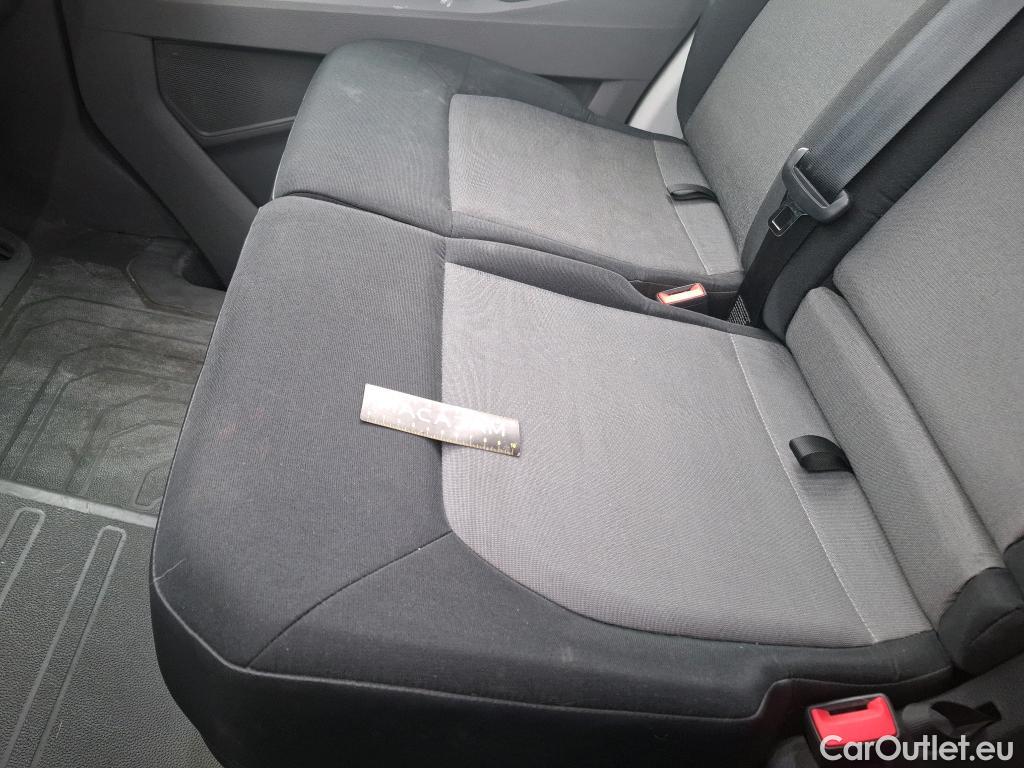  Volkswagen  Crafter  Fourgon Fourgon 35 mittlerer Radstand mit Hochdach FWD 2.0 #26