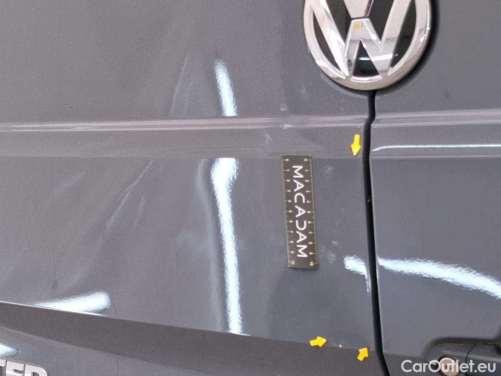  Volkswagen  Crafter  Fourgon Fourgon 35 mittlerer Radstand mit Hochdach FWD 2.0 #17