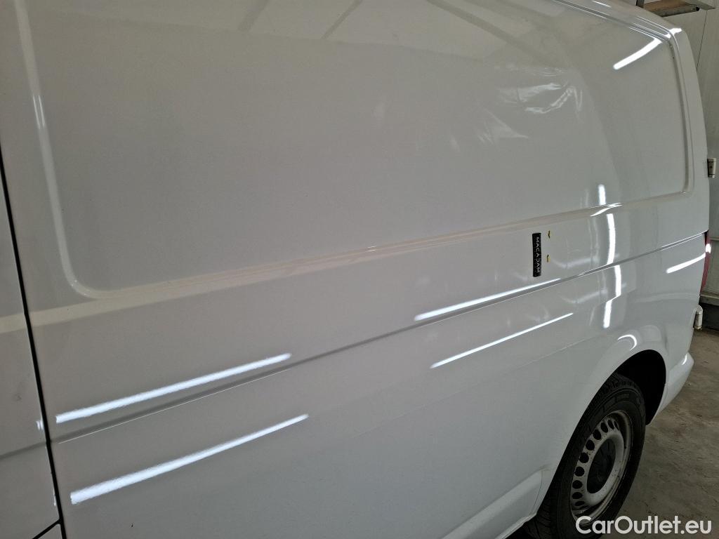  Volkswagen  Transporter T6  Fourgon 2.0 TDI 150CV BVA7 E6 #1
