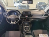  Hyundai  i30 Hyundai  Wagon 1.5 DPI 6MT 110KM Classic Plus 5d #9