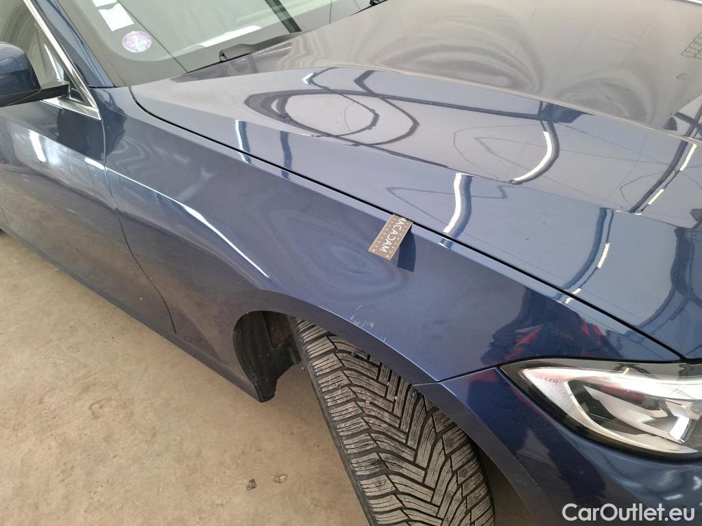 Bmw  Serie 3 BMW Série 3 Berline 4p Berline 330i 258ch Luxury BVA8 #24