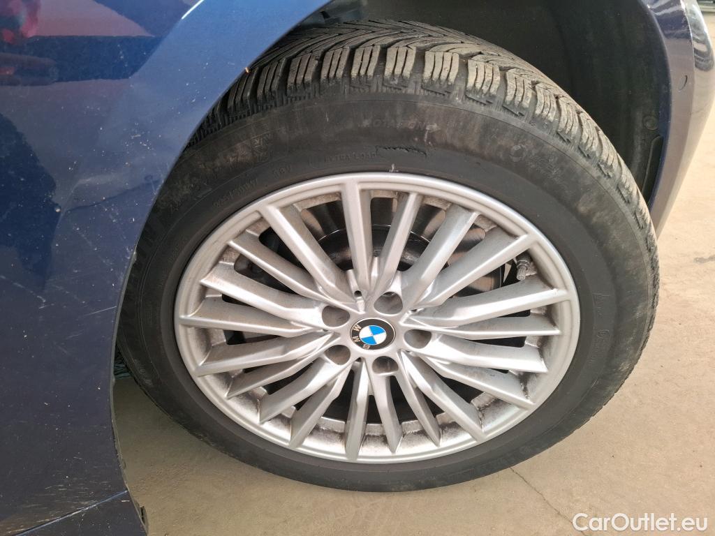  Bmw  Serie 3 BMW Série 3 Berline 4p Berline 330i 258ch Luxury BVA8 #51