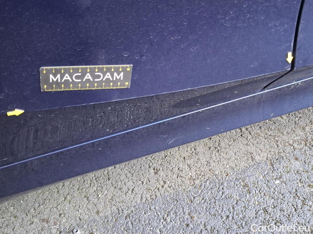  Bmw  Serie 3 BMW Série 3 Berline 4p Berline 330i 258ch Luxury BVA8 #13