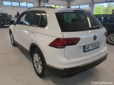  Volkswagen  Tiguan Volkswagen  2.0 TDI SCR 150KM DSG 7 Life 5d #13