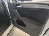  Volkswagen  Tiguan Volkswagen  2.0 TDI SCR 150KM DSG 7 Life 5d #24