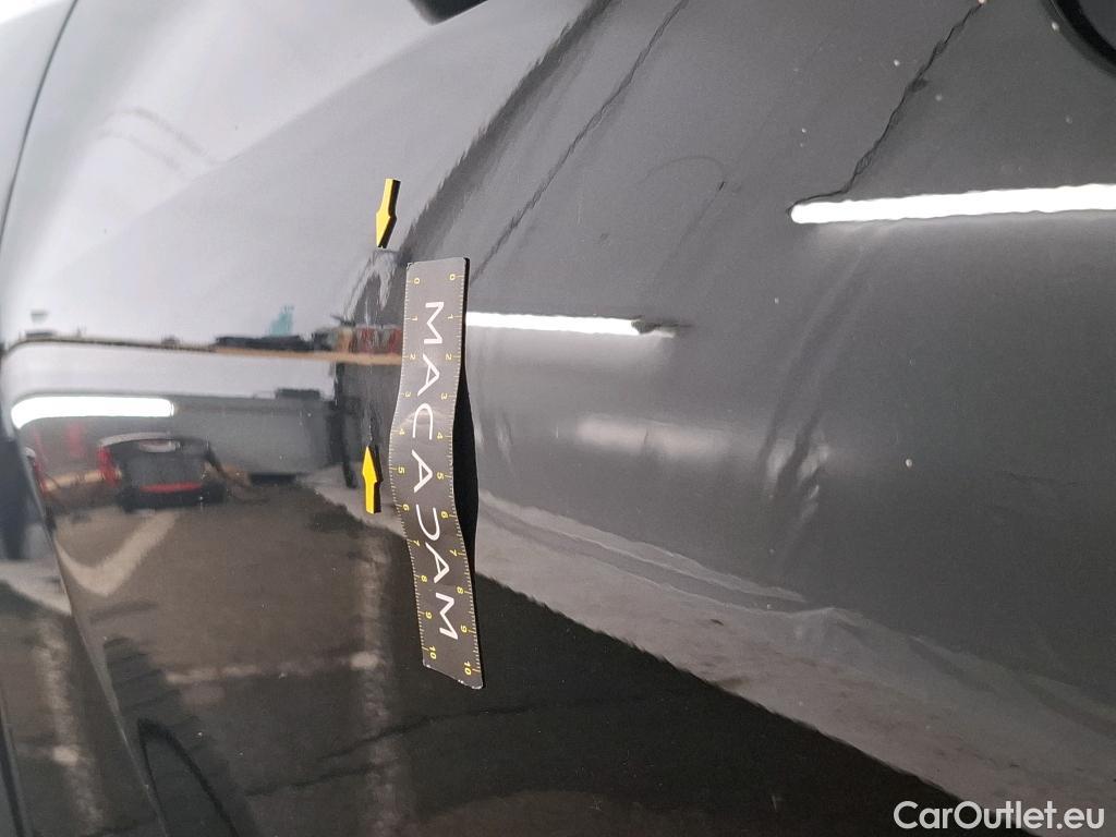  Nissan  Juke NISSAN  / 2019 / 5P / Crossover Hybrid 143 Business+ #3